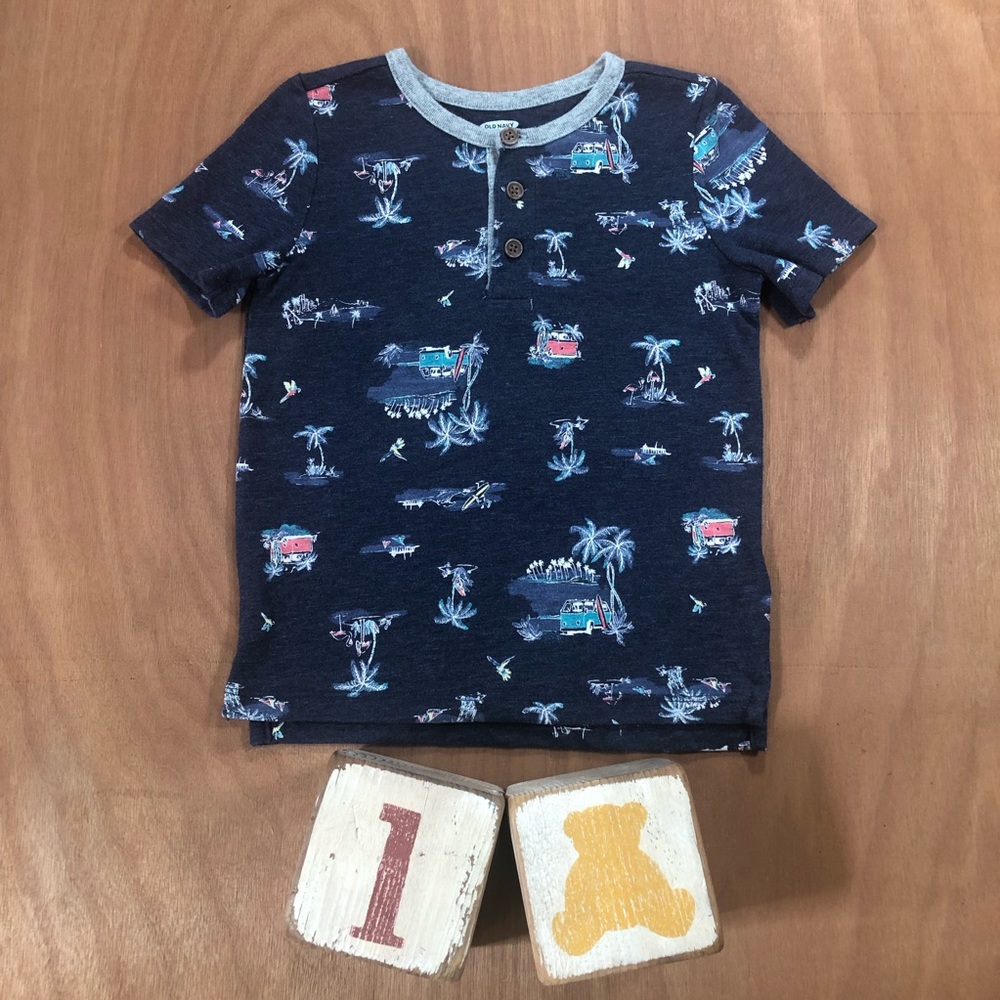 Old Navy Boys Island Print Blue Tee Shirt 4t